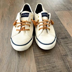 Sperry size 7.5